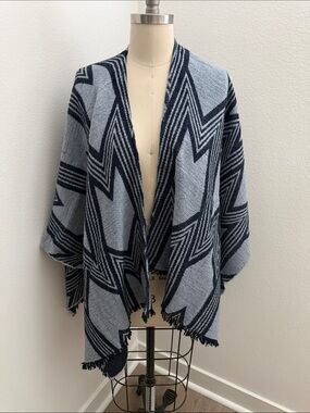 Maje Gray and Navy Geometric Open-Front Sweater Wrap